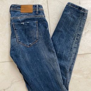 Zara jeans